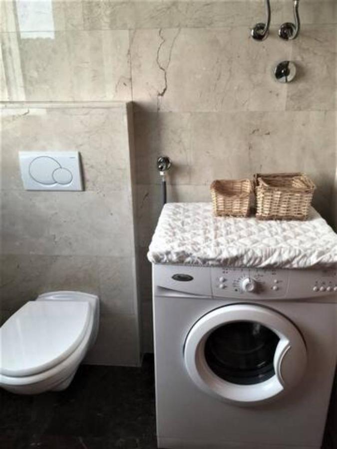 Gospino Apartment 1 Perfect For A Family トロギール エクステリア 写真